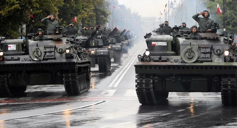 Τι έρχεται; Mε εντολή ΝΑΤΟ: Μετακίνηση επίλεκτης πολωνικής μηχανοκίνητης μεραρχίας στα σύνορα με Ρωσία